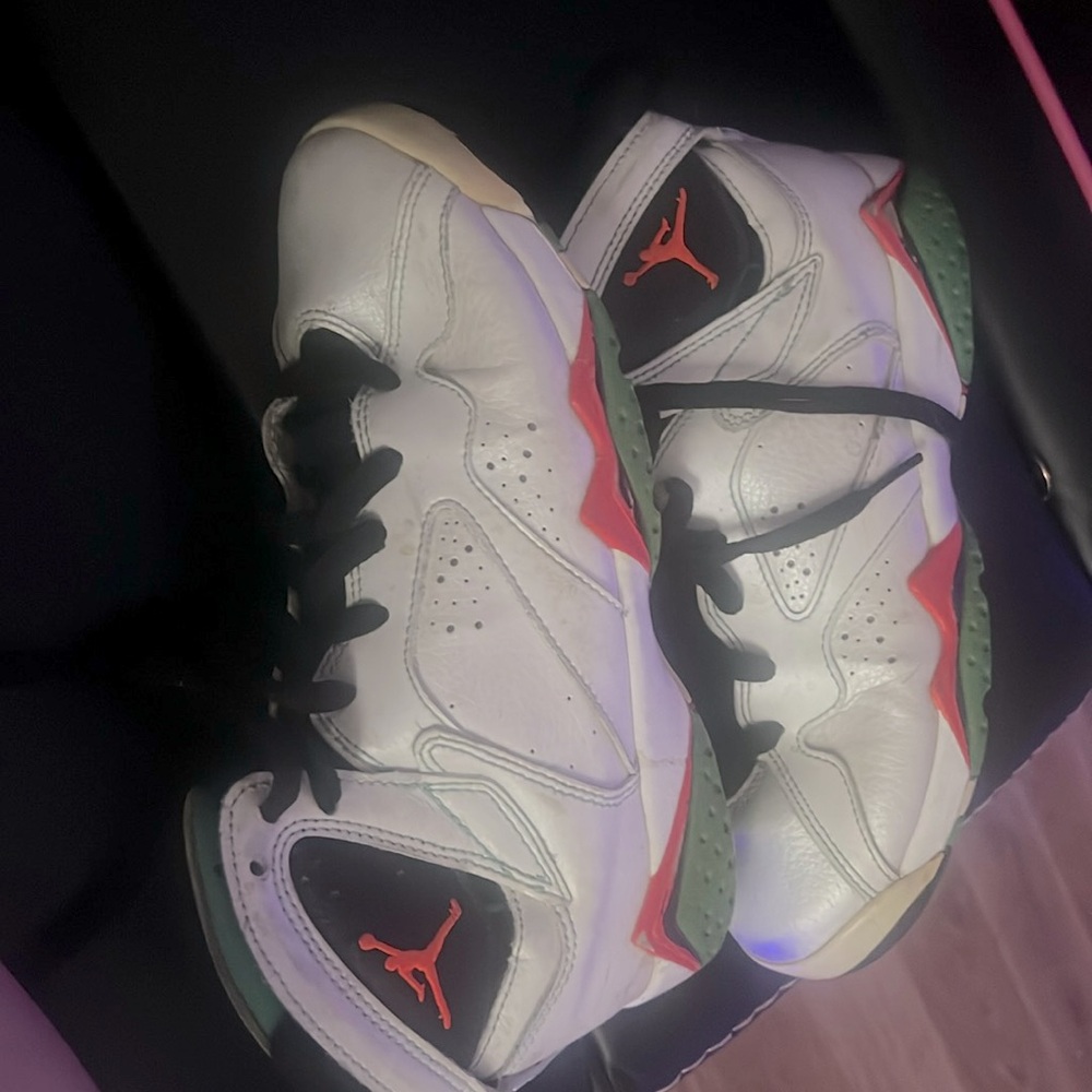 Not worn but they have been sitting in my room for a long time